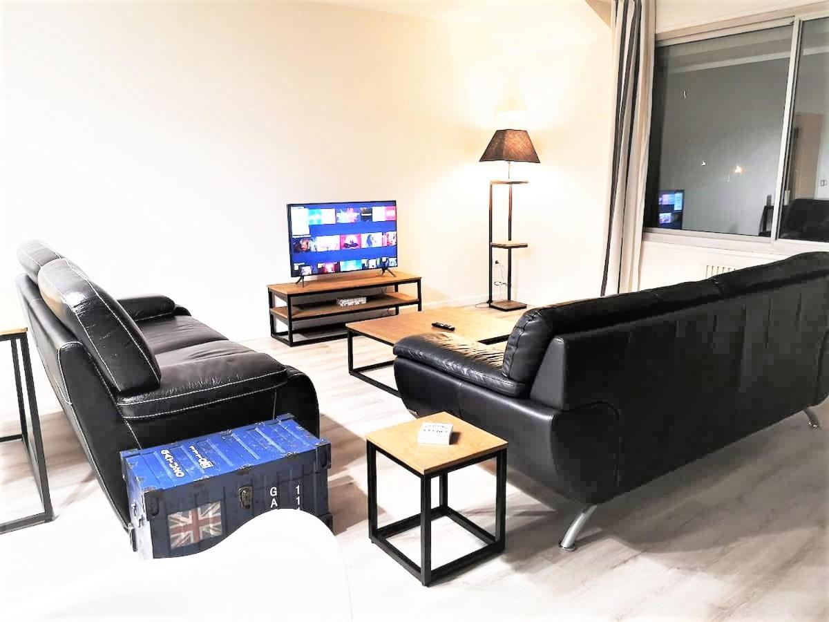 Greyhound - Grand Appartement Centre-Ville Суасон Экстерьер фото